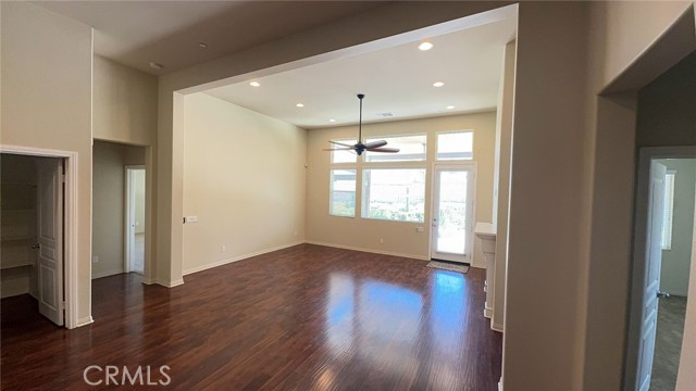 25863 Prospector, Menifee CA: https://media.crmls.org/medias/4c114247-6669-427d-83ca-419f934b56f9.jpg