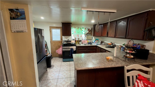 17515 Salais Street photo 10