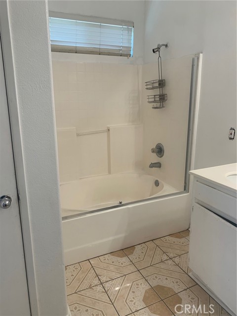 1561 Palma Bonita, Perris CA: https://media.crmls.org/medias/4c12d4d2-6d41-40f9-b0b3-ef9ba0a6e54c.jpg