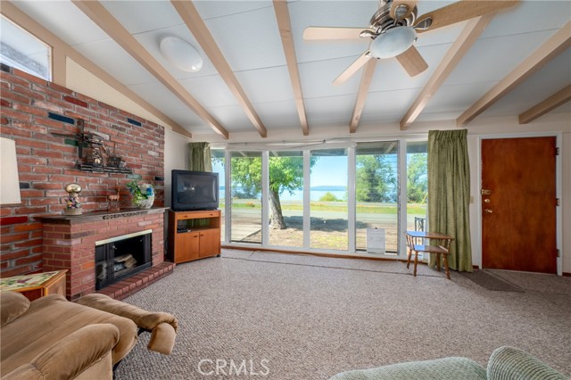 6828 Frontage Road, Lucerne CA: https://media.crmls.org/medias/4c12d9fa-363d-4dbf-9f9f-cc0b539e34b8.jpg