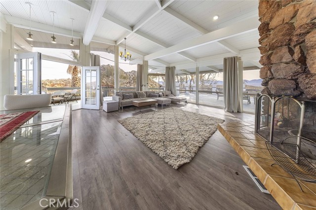 Detail Gallery Image 13 of 63 For 16822 Glenfall Ave, Palmdale,  CA 93591 - 4 Beds | 2 Baths