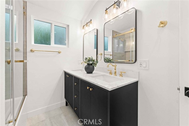 11408 Waterford Street, Los Angeles CA: https://media.crmls.org/medias/4c1412b7-6fa9-431d-853c-f62ca73e3db4.jpg