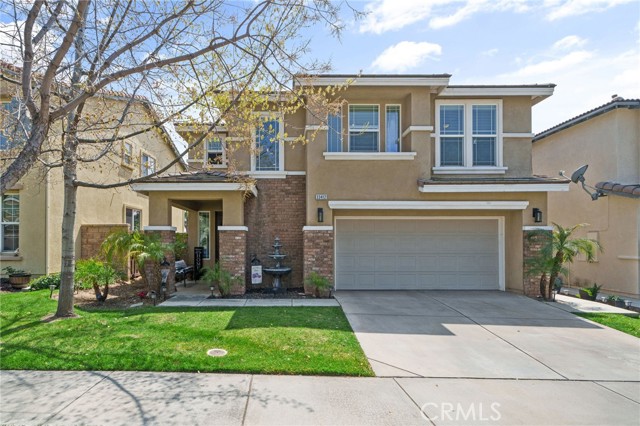 Detail Gallery Image 1 of 37 For 33412 Wallace Way, Yucaipa,  CA 92399 - 3 Beds | 2/1 Baths