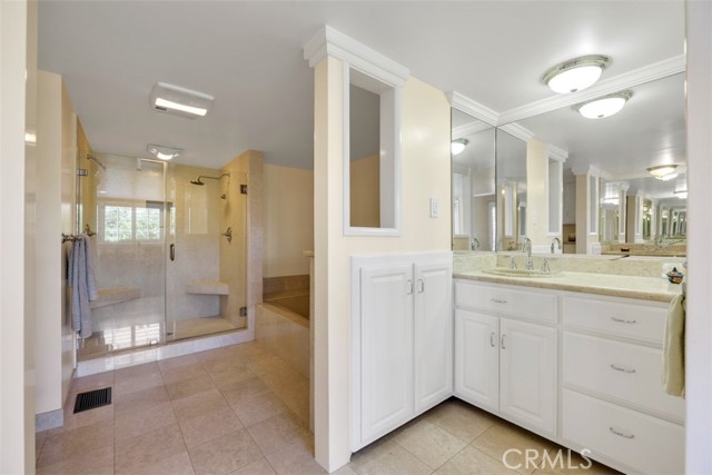 58 Dapplegray Ln, Rolling Hills Estates, California 90274, 4 Bedrooms Bedrooms, ,4 BathroomsBathrooms,Residential,Sold,Dapplegray Ln,SB22131207