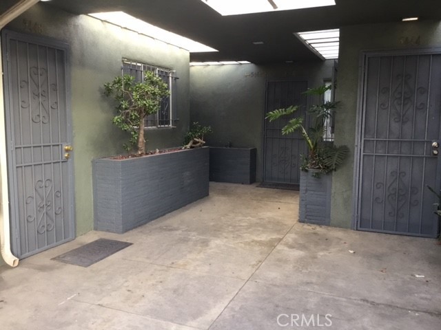 Detail Gallery Image 2 of 15 For 5442 Pomona Bld, East Los Angeles,  CA 90022 - – Beds | – Baths