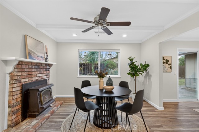 Detail Gallery Image 10 of 36 For 6 Doris Way, Chico,  CA 95926 - 3 Beds | 2 Baths