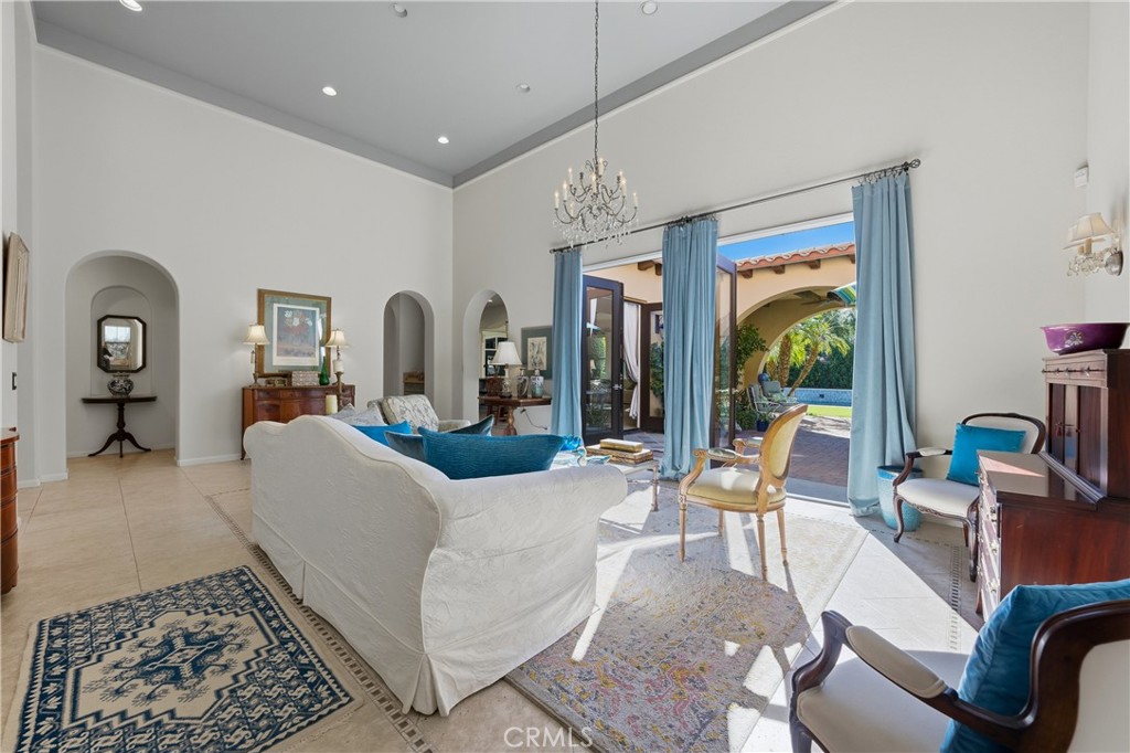 MLS #OC25259199 image #5