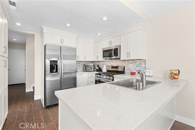 24572 Via Del Oro, Laguna Niguel CA: https://media.crmls.org/medias/4c160aa1-7cfd-4997-8992-a0bc8f2e20e8.jpg