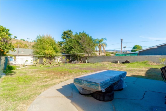 Detail Gallery Image 20 of 28 For 612 W 36th, San Bernardino,  CA 92405 - 2 Beds | 1 Baths