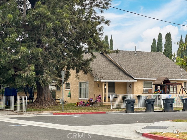 Detail Gallery Image 21 of 23 For 3609 W Camille St, Santa Ana,  CA 92704 - 6 Beds | 3 Baths