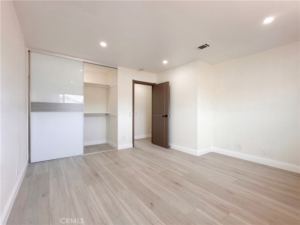 MLS #WS25165113 img 31