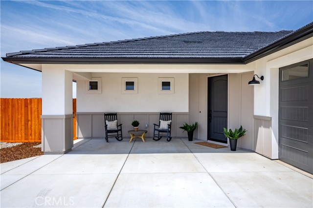 Detail Gallery Image 2 of 64 For 13165 N Bluffs Ct, San Miguel,  CA 93451 - 4 Beds | 2/1 Baths