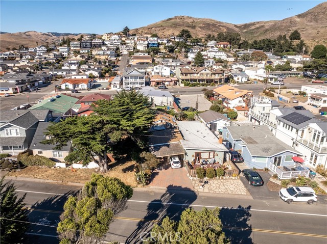 Detail Gallery Image 14 of 28 For 79 Pacific Ave, Cayucos,  CA 93430 - 2 Beds | 2 Baths