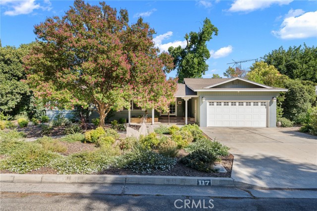 Detail Gallery Image 2 of 45 For 117 S Park Dr, Madera,  CA 93637 - 3 Beds | 2 Baths