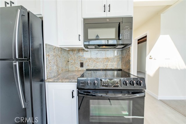 Detail Gallery Image 8 of 34 For 311 E Edgewater a,  Newport Beach,  CA 92661 - 2 Beds | 1 Baths