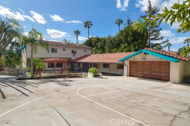 Image 53 of 58 For 2205 Catalina Street