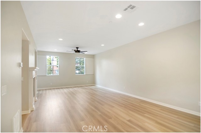 Detail Gallery Image 11 of 30 For 1410 Montgomery St, Tustin,  CA 92782 - 3 Beds | 2/1 Baths