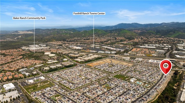 101 Bear Leaf, Lake Forest CA: https://media.crmls.org/medias/4c19d0ce-c4dd-48d4-9ced-4feaa64b429e.jpg