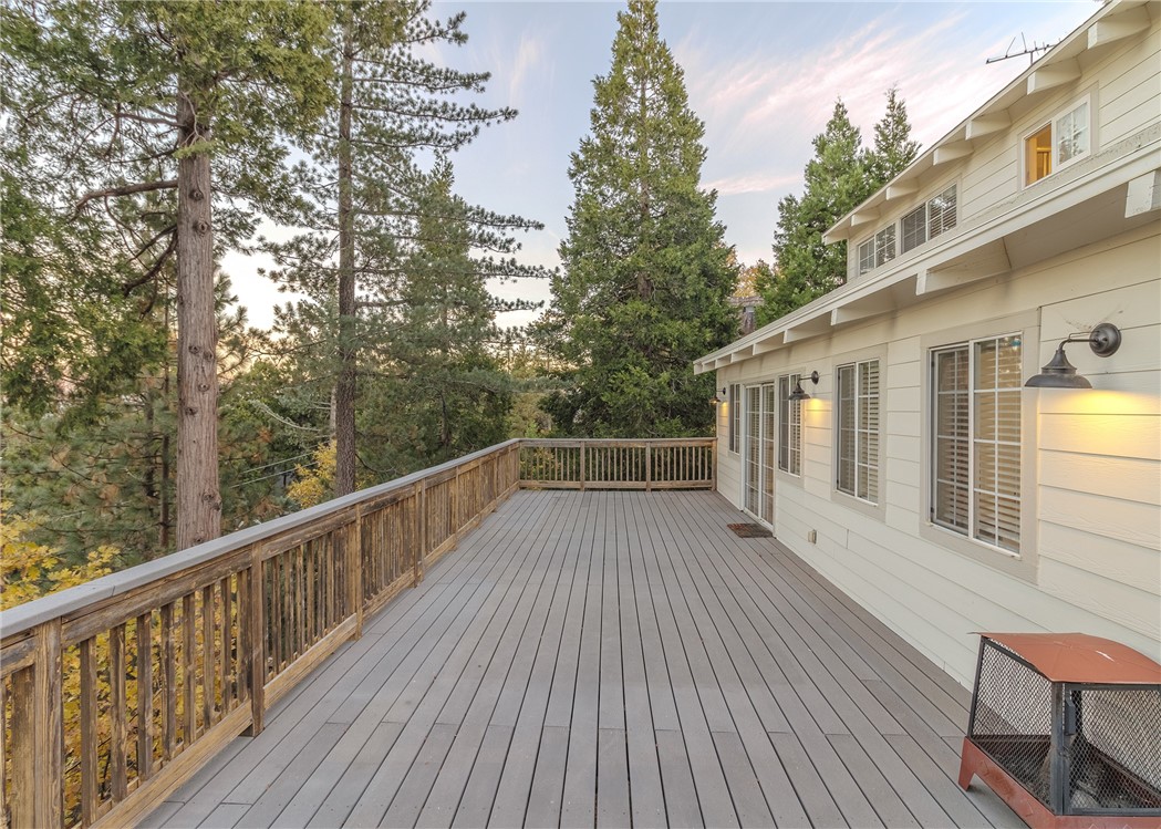 776 Nadelhorn Drive, Lake Arrowhead, California 92352, 3 Bedrooms Bedrooms, ,3 BathroomsBathrooms,Single Family Residence,For Sale,Nadelhorn,OC24234535