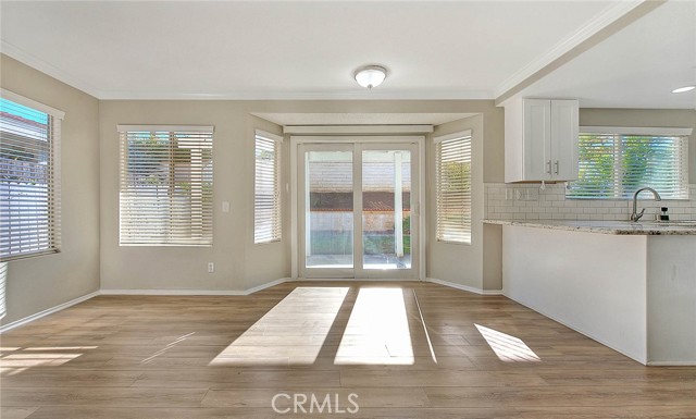 Detail Gallery Image 17 of 63 For 928 Winston Way, Corona,  CA 92881 - 4 Beds | 3 Baths