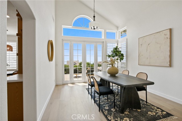 2210 Calle Opalo, San Clemente CA: https://media.crmls.org/medias/4c1a5140-11b9-433c-b2e4-8b8a6bff2d88.jpg