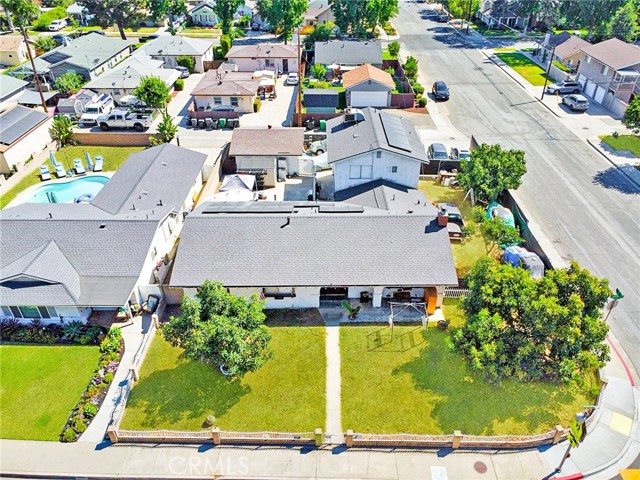 2302 8th Street, La Verne CA: https://media.crmls.org/medias/4c1a66bb-65bc-4a03-b9c0-7717c9488d7b.jpg