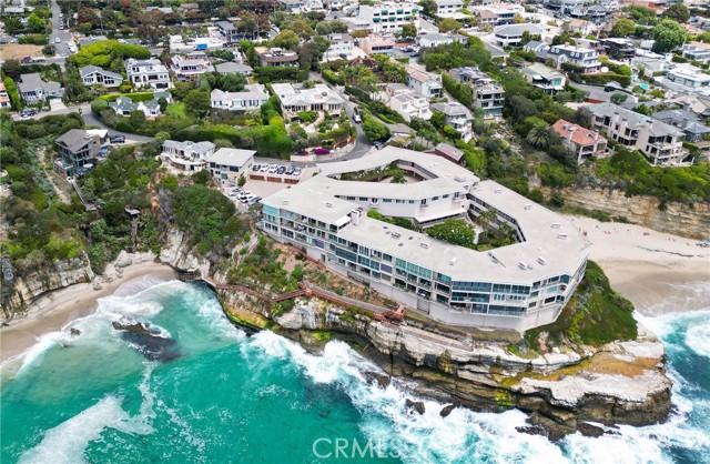 Detail Gallery Image 35 of 39 For 31561 Table Rock Dr #207,  Laguna Beach,  CA 92651 - 2 Beds | 2 Baths