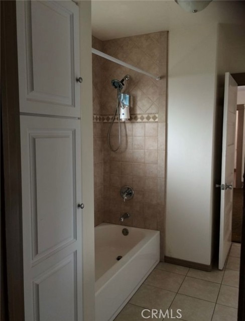 157 153-155 S Laurel Street, Ventura CA: https://media.crmls.org/medias/4c1ddd7c-8e41-4641-a5ae-72123fc14834.jpg