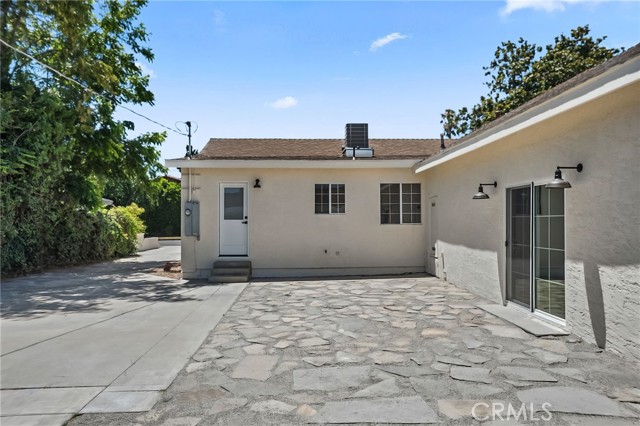 4702 Kraft Avenue, Valley Village, California 91602, 3 Bedrooms Bedrooms, ,3 BathroomsBathrooms,Residential Lease,For Rent,4702 Kraft Avenue,CRSR25155544