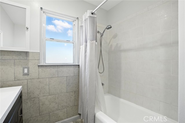 10416 Fairgrove, Tujunga CA: https://media.crmls.org/medias/4c1f4f51-8205-47bb-bdbd-543d5f13485e.jpg