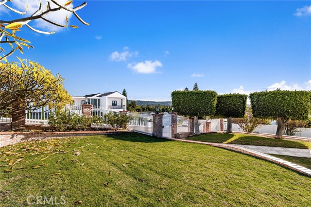 Detail Gallery Image 21 of 72 For 5262 Los Altos, Yorba Linda,  CA 92886 - 5 Beds | 4 Baths