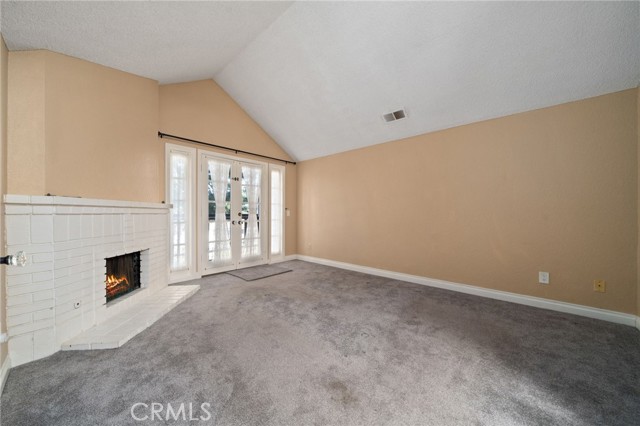 Detail Gallery Image 18 of 38 For 950 S Rim Crest Dr #12,  Anaheim Hills,  CA 92807 - 2 Beds | 2/1 Baths