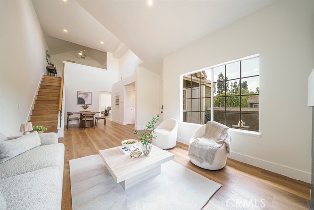 16501 Dundee Court, La Mirada CA: https://media.crmls.org/medias/4c21d67f-597c-4733-9f50-1653db206225.jpg