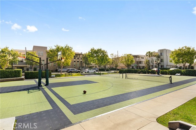 Image 51 of 69 For 5331 Ocean  106