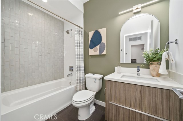 Image 12 of 37 For 5153 Redondo Court