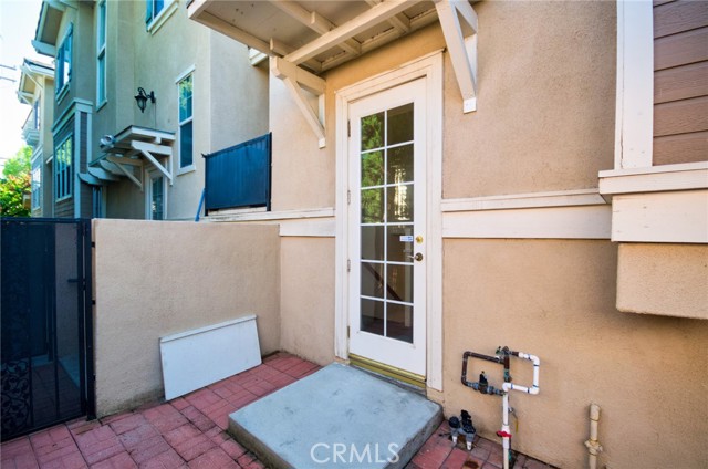 717 Arcadia Avenue, Arcadia CA: https://media.crmls.org/medias/4c22c19e-6d77-4898-8453-3718ea57de71.jpg