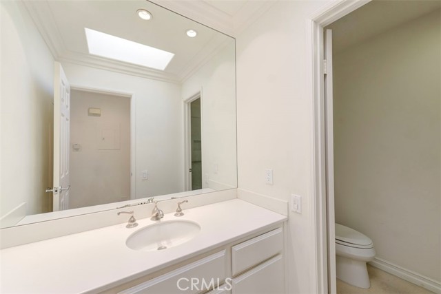 Detail Gallery Image 32 of 55 For 3621 Geranium, Corona Del Mar,  CA 92625 - 2 Beds | 2 Baths