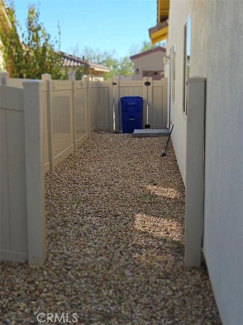 Detail Gallery Image 21 of 35 For 7397 Village Way, Yucca Valley,  CA 92284 - 3 Beds | 2 Baths