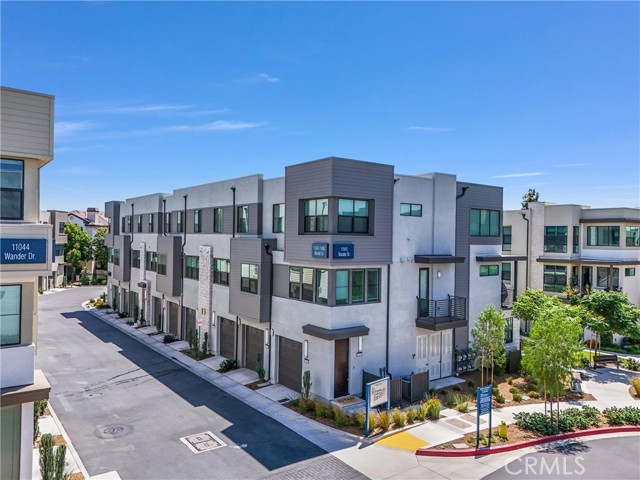 Detail Gallery Image 1 of 40 For 11057 Wander Drive, Rancho Cucamonga,  CA 91730 - 2 Beds | 2 Baths