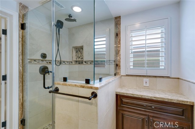 21192 Richmond Circle, Huntington Beach CA: https://media.crmls.org/medias/4c25e12c-c5c6-4170-af69-a31e906b1034.jpg