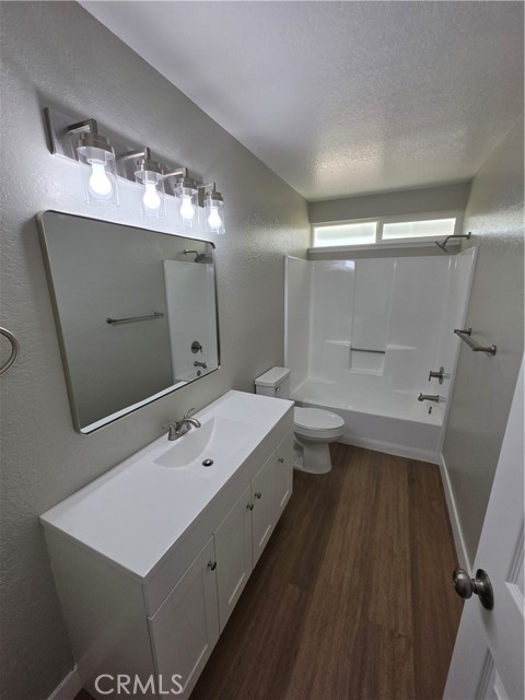 3 Bed Home for Sale in Lake Los Angeles, California