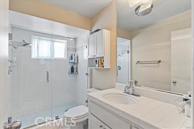 Detail Gallery Image 13 of 16 For 10655 Kinnard Ave #305,  Los Angeles,  CA 90024 - 2 Beds | 2 Baths