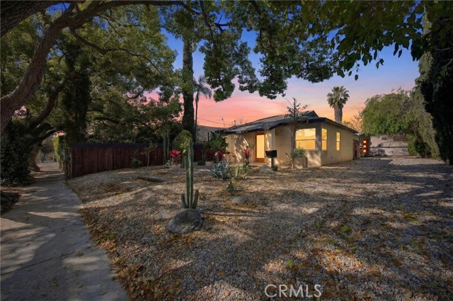 Front Image Thumbnail for CRDW26053309