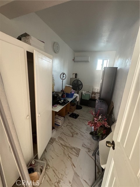 6609 angelina, Chino CA: https://media.crmls.org/medias/4c28118c-2e0c-49c5-839b-dcefdd59f5e4.jpg