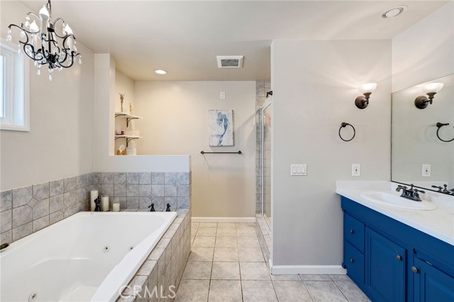 2905 Magnolia Avenue, Long Beach CA: https://media.crmls.org/medias/4c288cc5-2f5c-4965-8cad-05b02dd258ee.jpg