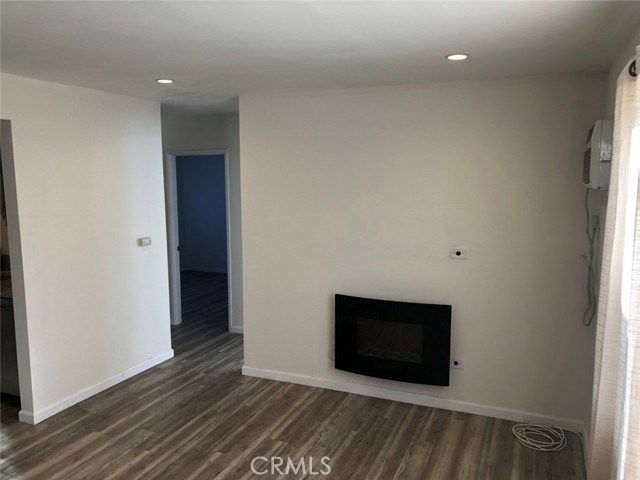 Detail Gallery Image 5 of 6 For 11572 Braddock, Culver City,  CA 90230 - 2 Beds | 1 Baths