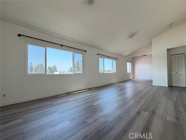 911 N Beaudry Avenue, Los Angeles CA: https://media.crmls.org/medias/4c29c2ec-048e-4656-aa95-b30b03803fc6.jpg