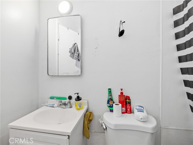 Detail Gallery Image 12 of 38 For 204 Woodham Ave, Barstow,  CA 92311 - – Beds | – Baths