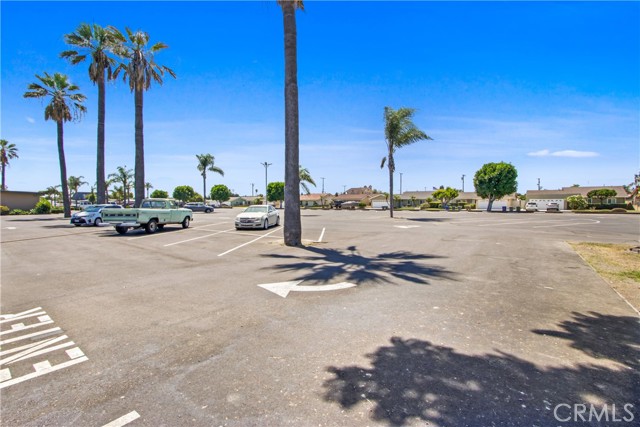 6575 Crescent Avenue, Buena Park, California 90620, ,Commercial Lease,For Rent,6575 Crescent Avenue,CRPW24177156