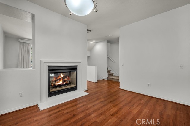 Detail Gallery Image 9 of 36 For 3538 Torrance, Torrance,  CA 90503 - 3 Beds | 2/1 Baths